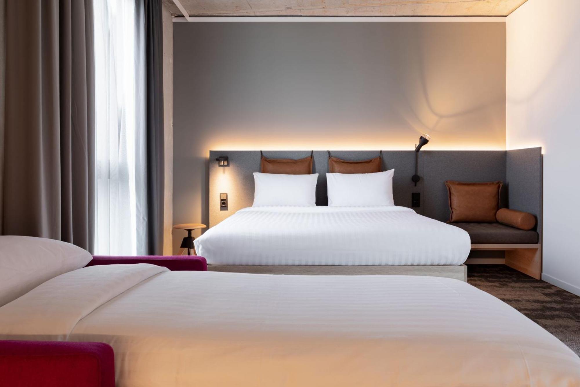 Moxy Outletcity Metzingen Метцинген Екстер'єр фото